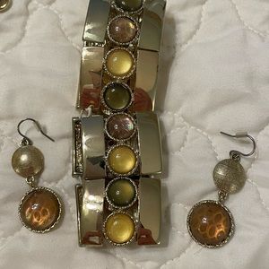 Jewelry Trio—Necklace, Bracelet, Earrings